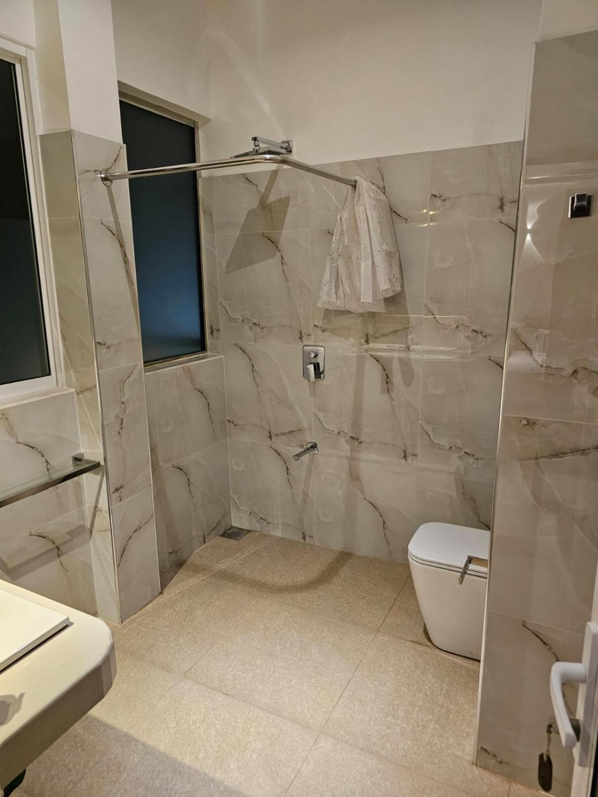 Kings Bay Beach Resort 갈레 외부 사진