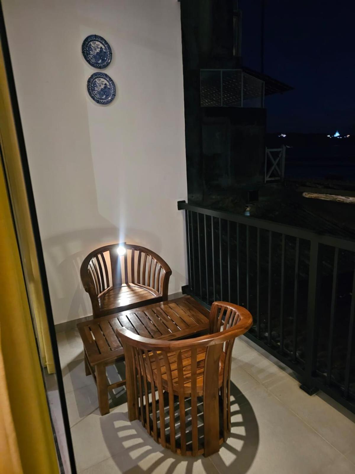 Kings Bay Beach Resort 갈레 외부 사진