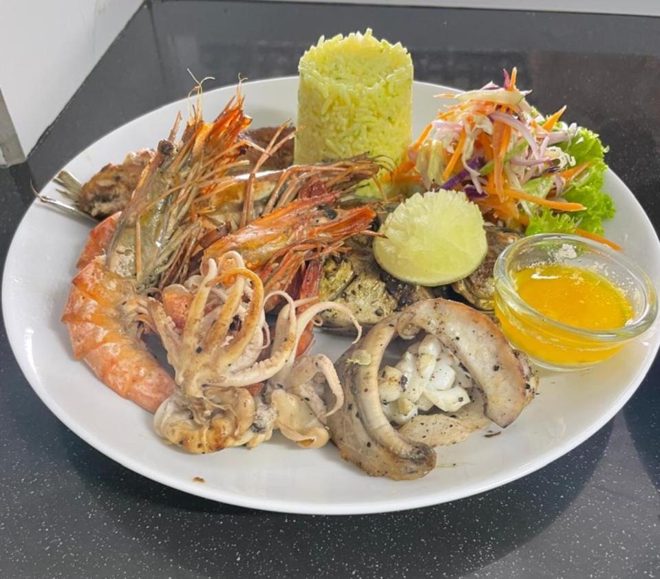 Kings Bay Beach Resort 갈레 외부 사진